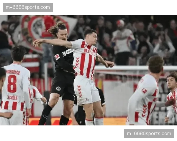 科隆主场控球优势明显，圣保利边路传中制造威胁但转化不足